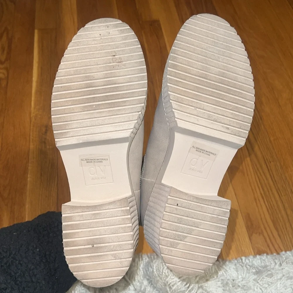 Dolce Vita Booties - Picture 6 of 8